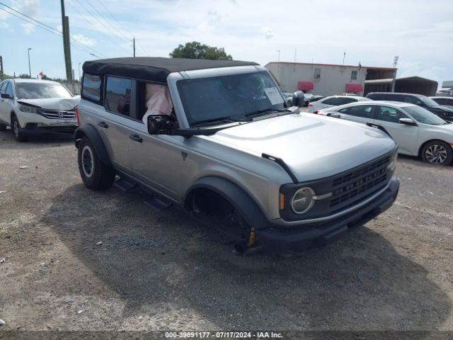  Salvage Ford Bronco