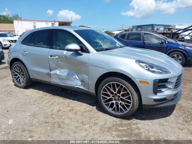  Salvage Porsche Macan