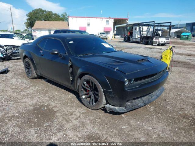  Salvage Dodge Challenger