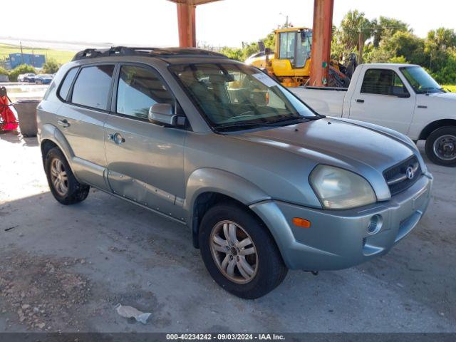  Salvage Hyundai TUCSON