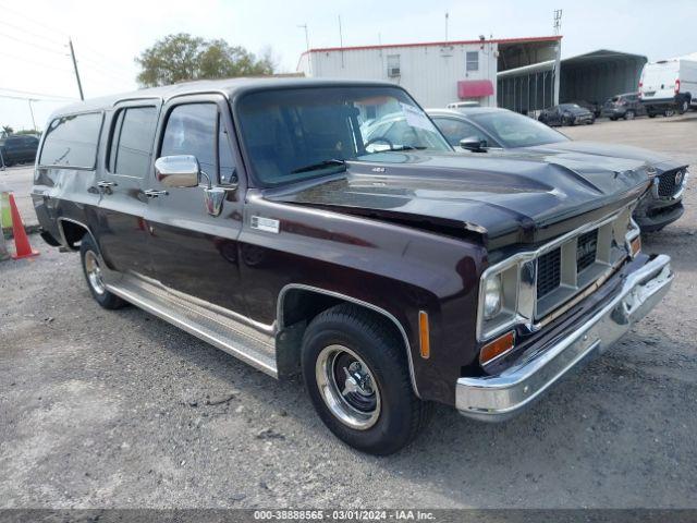  Salvage GMC Suburban