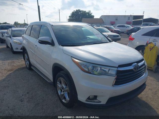  Salvage Toyota Highlander