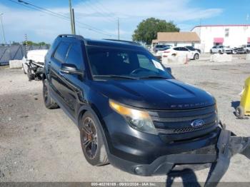  Salvage Ford Explorer