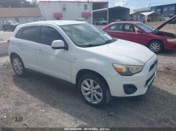  Salvage Mitsubishi Outlander