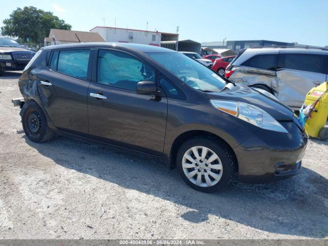  Salvage Nissan LEAF