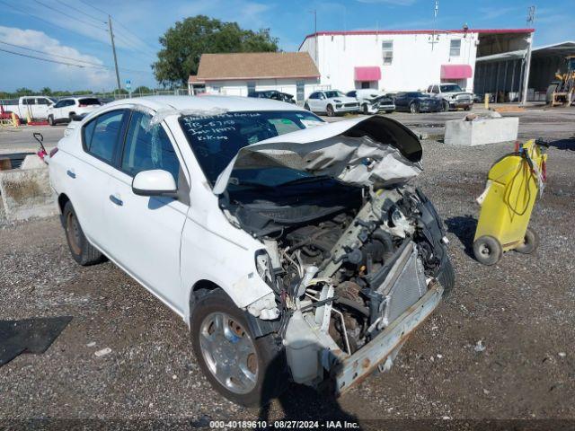  Salvage Nissan Versa