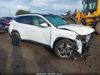  Salvage Hyundai TUCSON