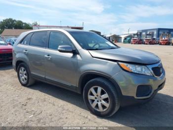  Salvage Kia Sorento