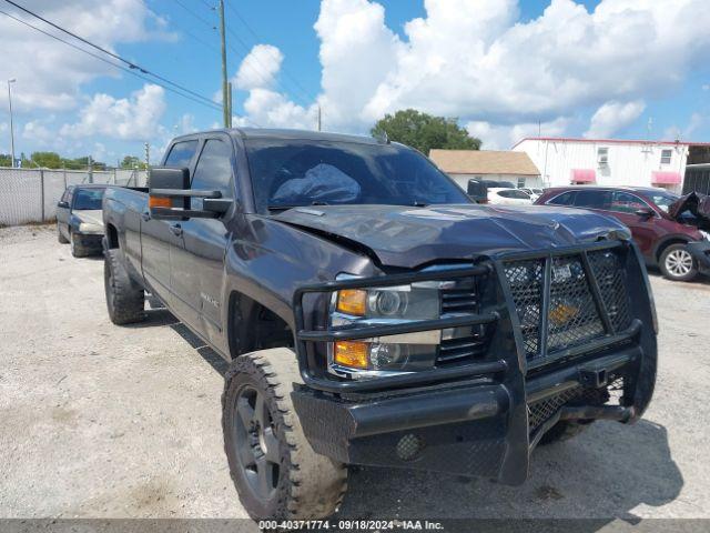  Salvage Chevrolet Silverado 2500