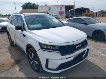  Salvage Kia Sorento