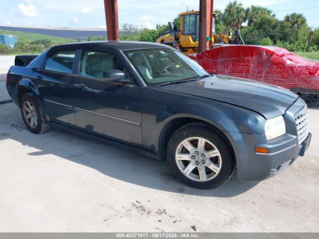  Salvage Chrysler 300