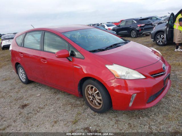  Salvage Toyota Prius v