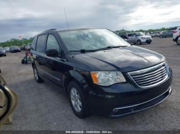  Salvage Chrysler Town & Country