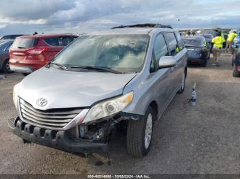  Salvage Toyota Sienna