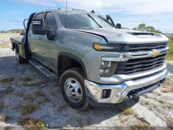  Salvage Chevrolet Silverado 3500