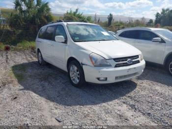  Salvage Kia Sedona