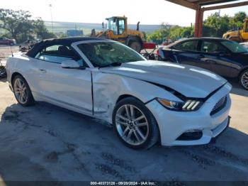  Salvage Ford Mustang