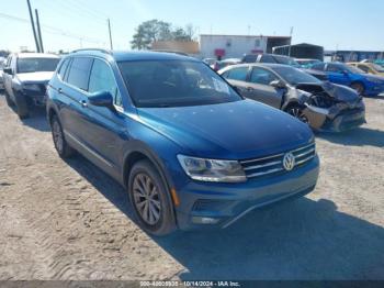  Salvage Volkswagen Tiguan