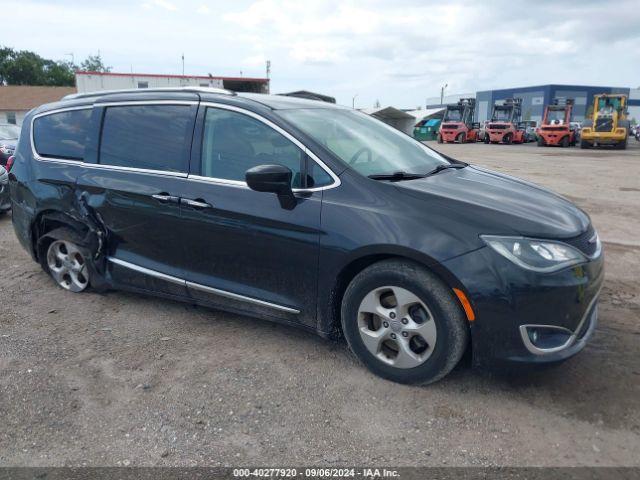  Salvage Chrysler Pacifica