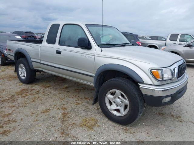  Salvage Toyota Tacoma