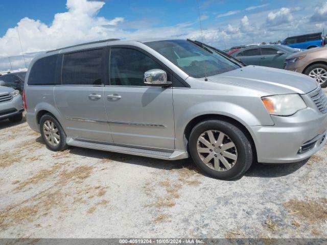  Salvage Chrysler Town & Country