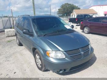  Salvage Dodge Grand Caravan