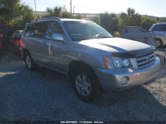  Salvage Toyota Highlander