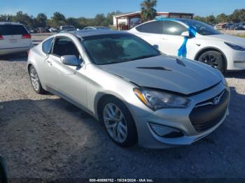  Salvage Hyundai Genesis