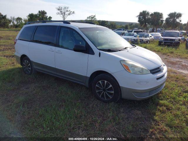  Salvage Toyota Sienna