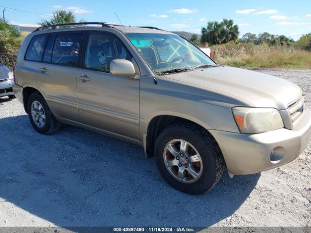  Salvage Toyota Highlander