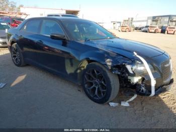  Salvage Chrysler 300