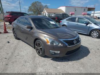  Salvage Nissan Altima