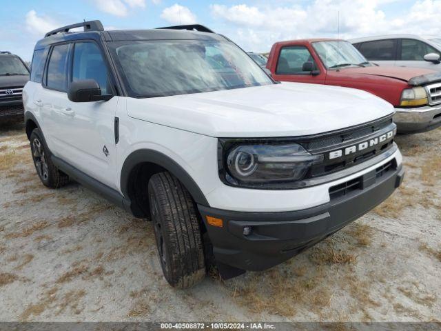  Salvage Ford Bronco