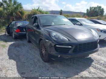  Salvage Porsche Cayenne