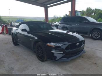  Salvage Ford Mustang