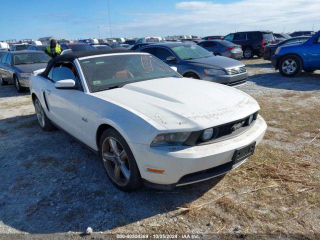  Salvage Ford Mustang