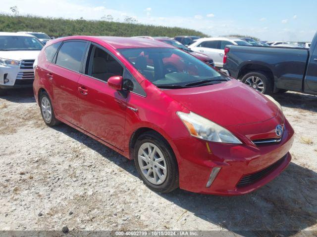  Salvage Toyota Prius v