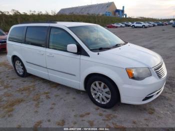  Salvage Chrysler Town & Country