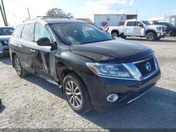  Salvage Nissan Pathfinder