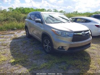  Salvage Toyota Highlander