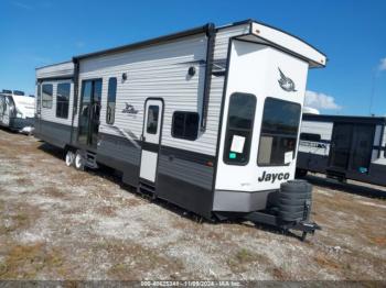  Salvage Jayco Camper