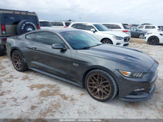  Salvage Ford Mustang