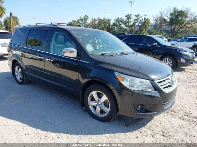  Salvage Volkswagen Routan