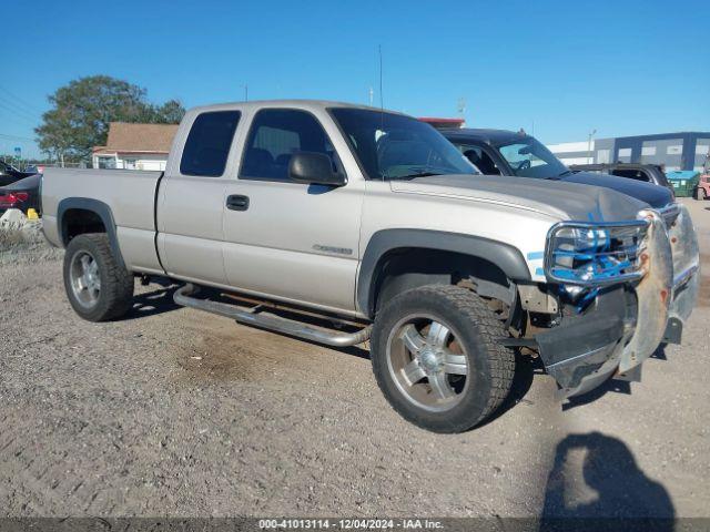  Salvage Chevrolet Silverado 2500