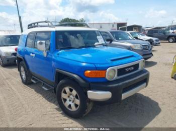  Salvage Toyota FJ Cruiser