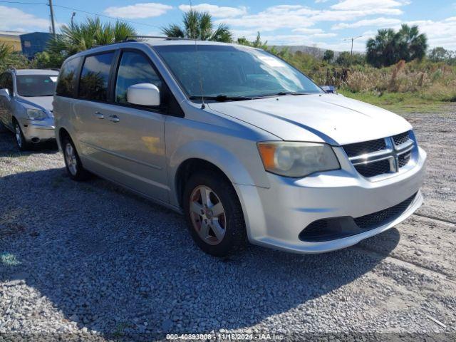  Salvage Dodge Grand Caravan