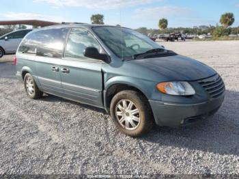  Salvage Chrysler Town & Country