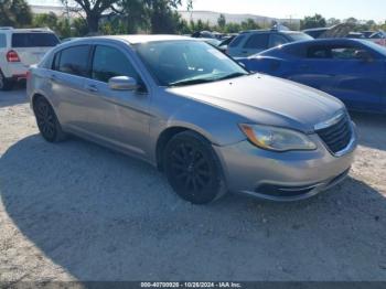  Salvage Chrysler 200