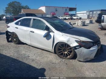  Salvage Toyota Camry