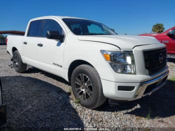  Salvage Nissan Titan